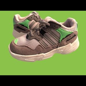 ADIDAS Girls sneakers